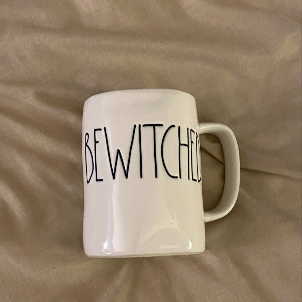 Bewitched Rae Dunn Mug - EUC